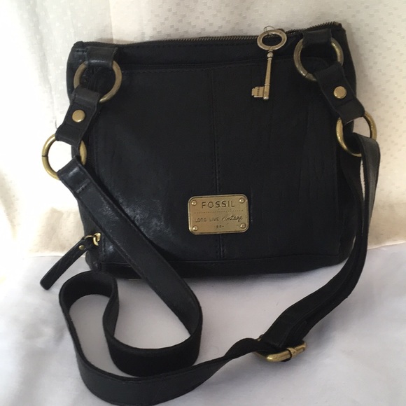 Fossil Handbags - Fossil black textured leather bag